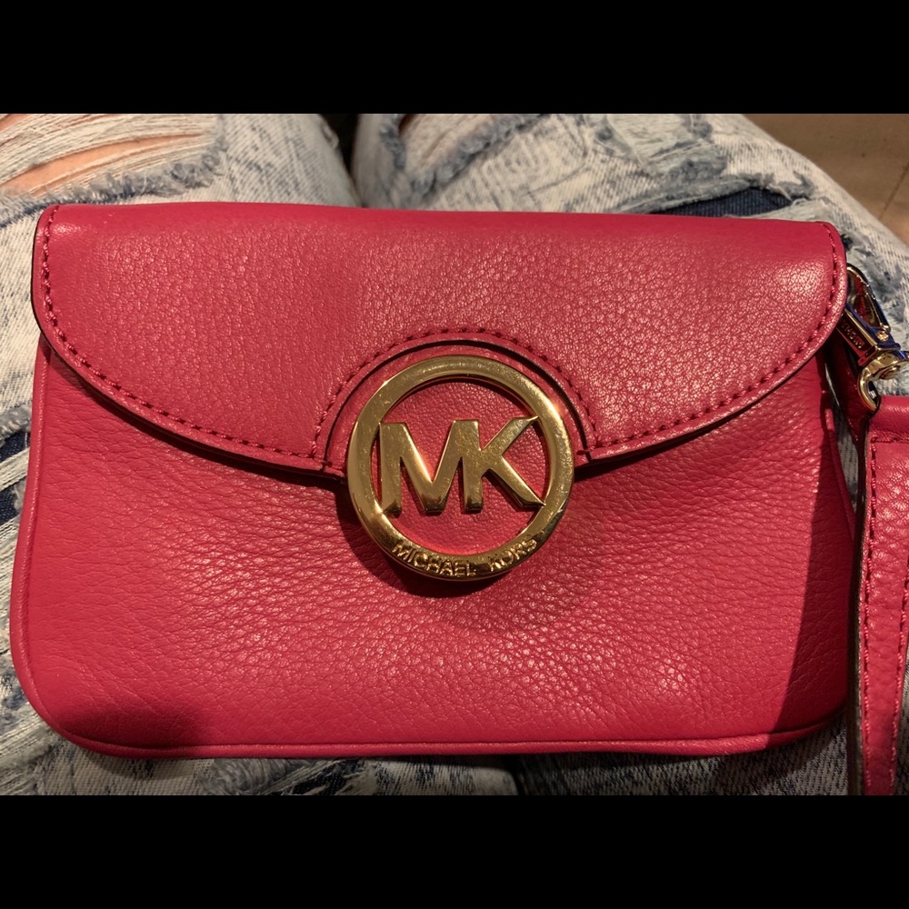 Michael Kors Wristlet
